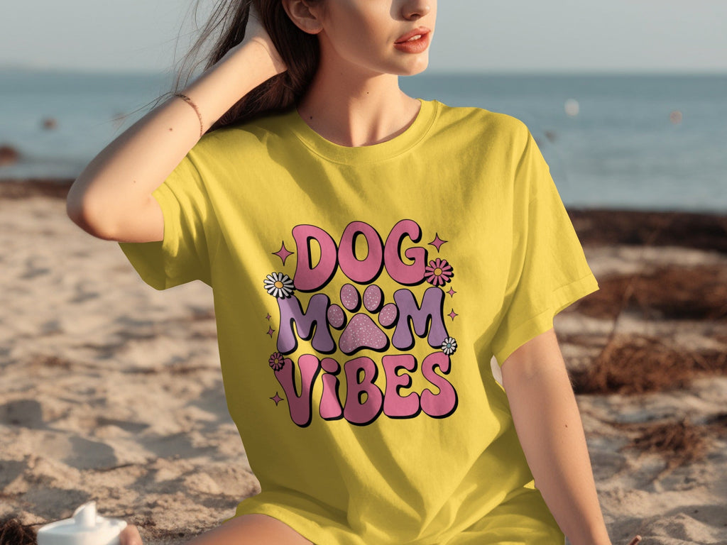 Dog Mom Vibes Daisy T-Shirts