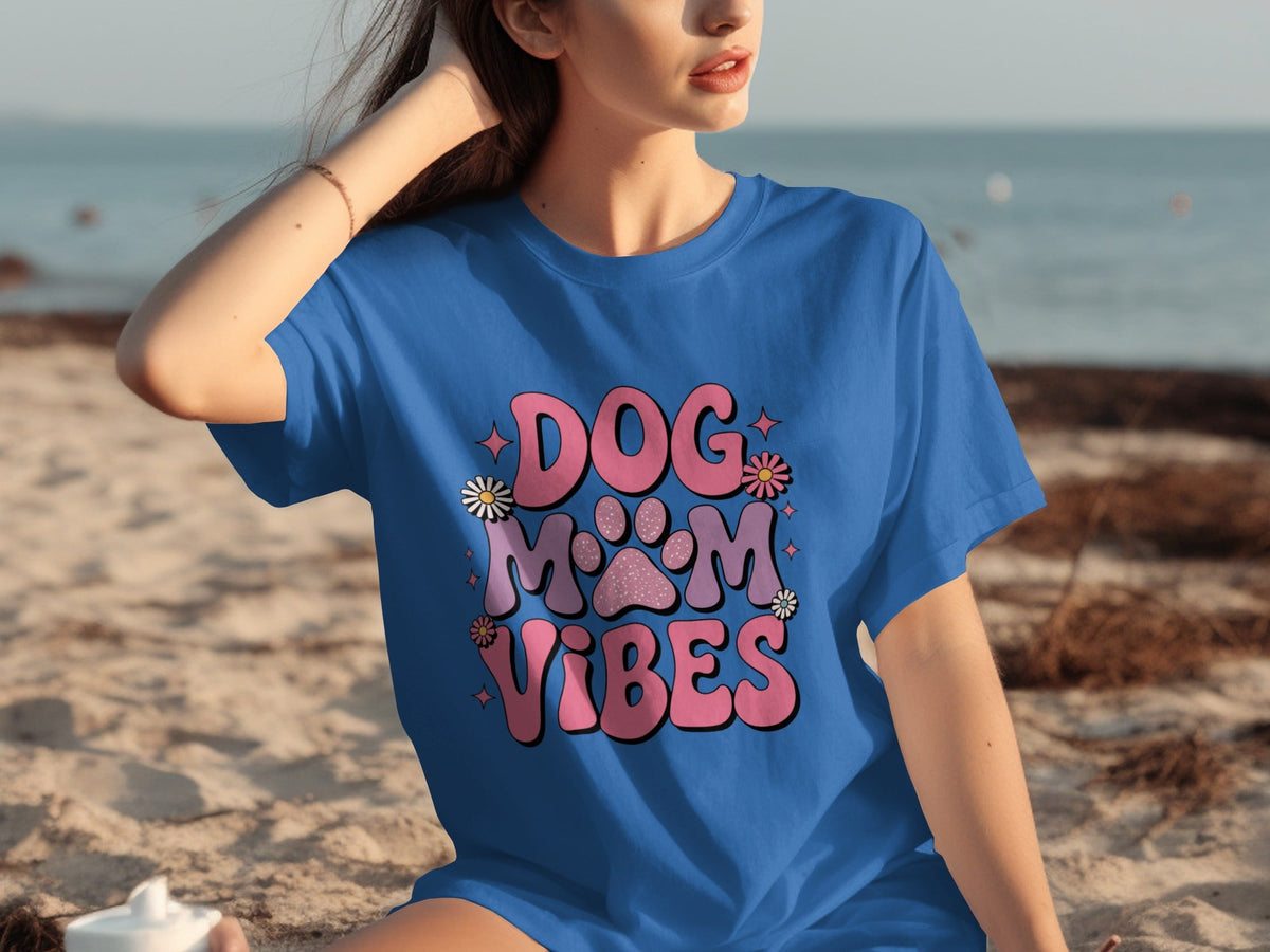 Dog Mom Vibes Daisy T-Shirts