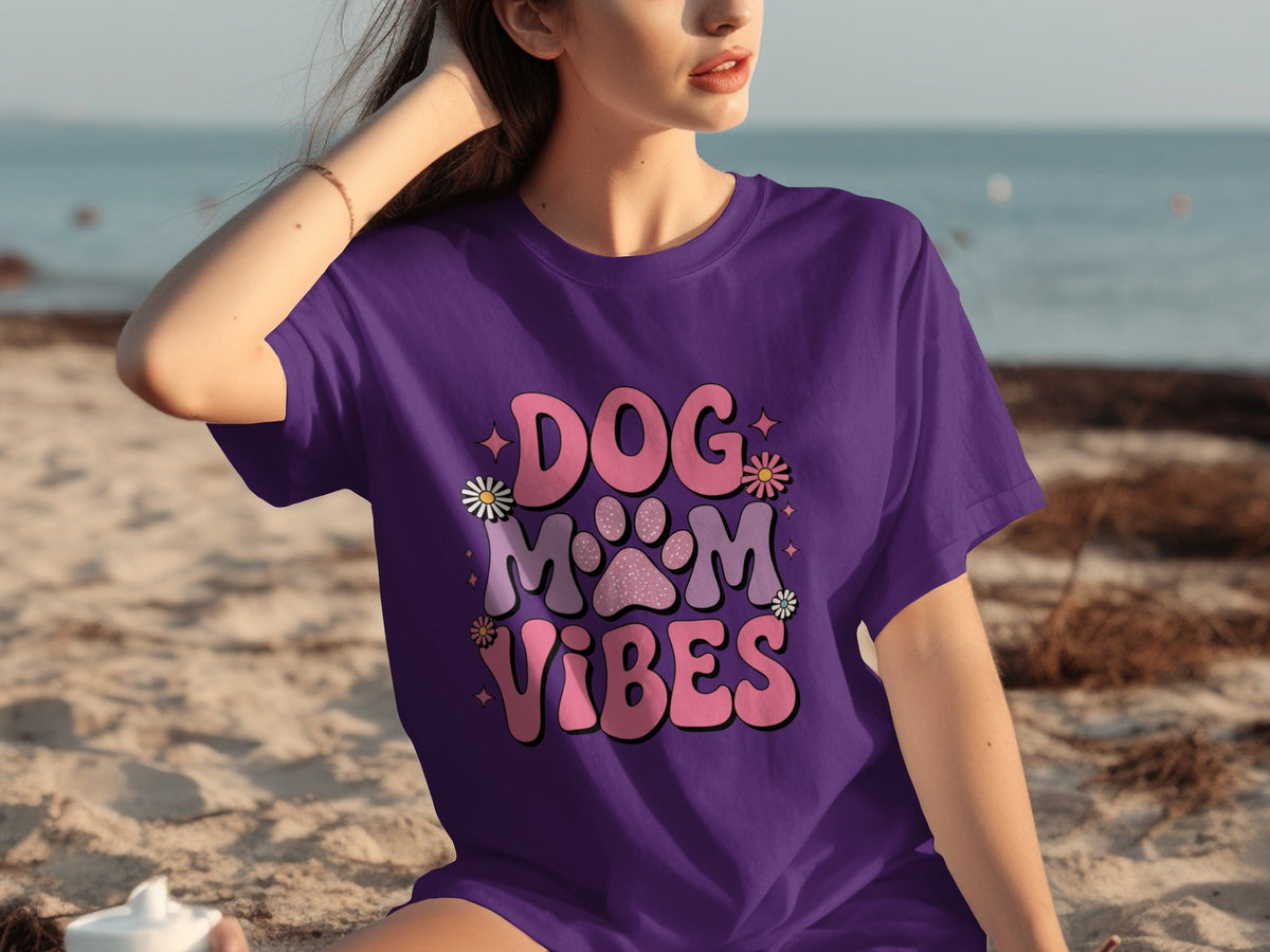 Dog Mom Vibes Daisy T-Shirts